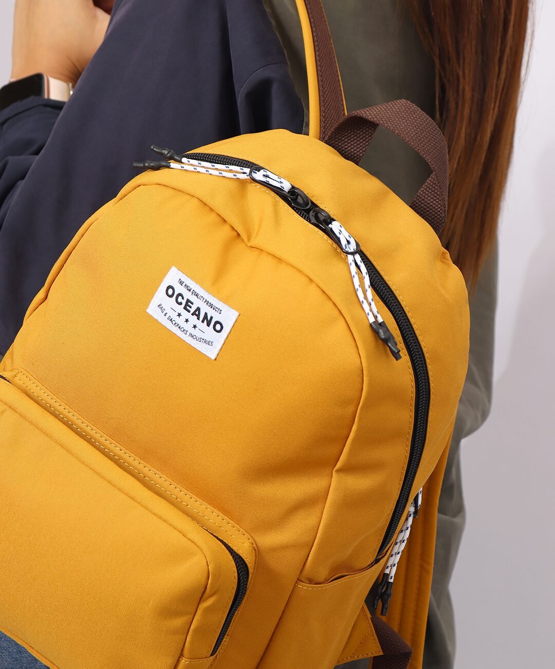 INSTAGRAM_4_5_mochila_velvet_mostaza_3 (1)